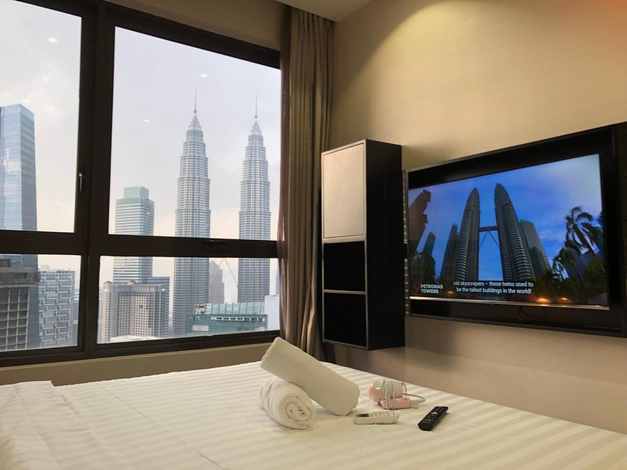 8 Kia Peng Suites Klcc By Luna 吉隆坡 外观 照片