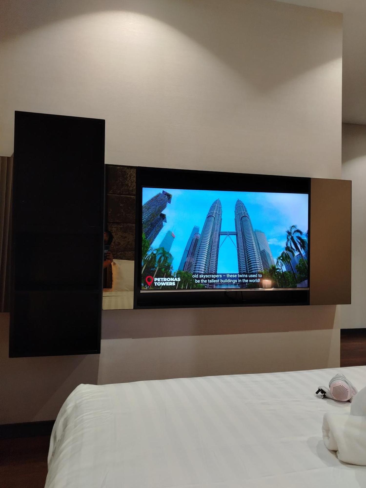 8 Kia Peng Suites Klcc By Luna 吉隆坡 外观 照片