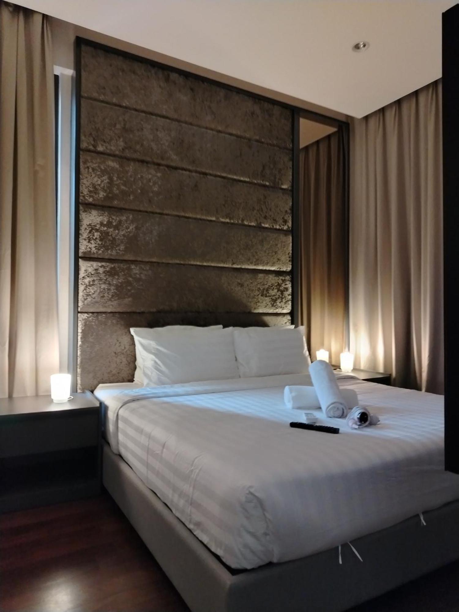 8 Kia Peng Suites Klcc By Luna 吉隆坡 外观 照片