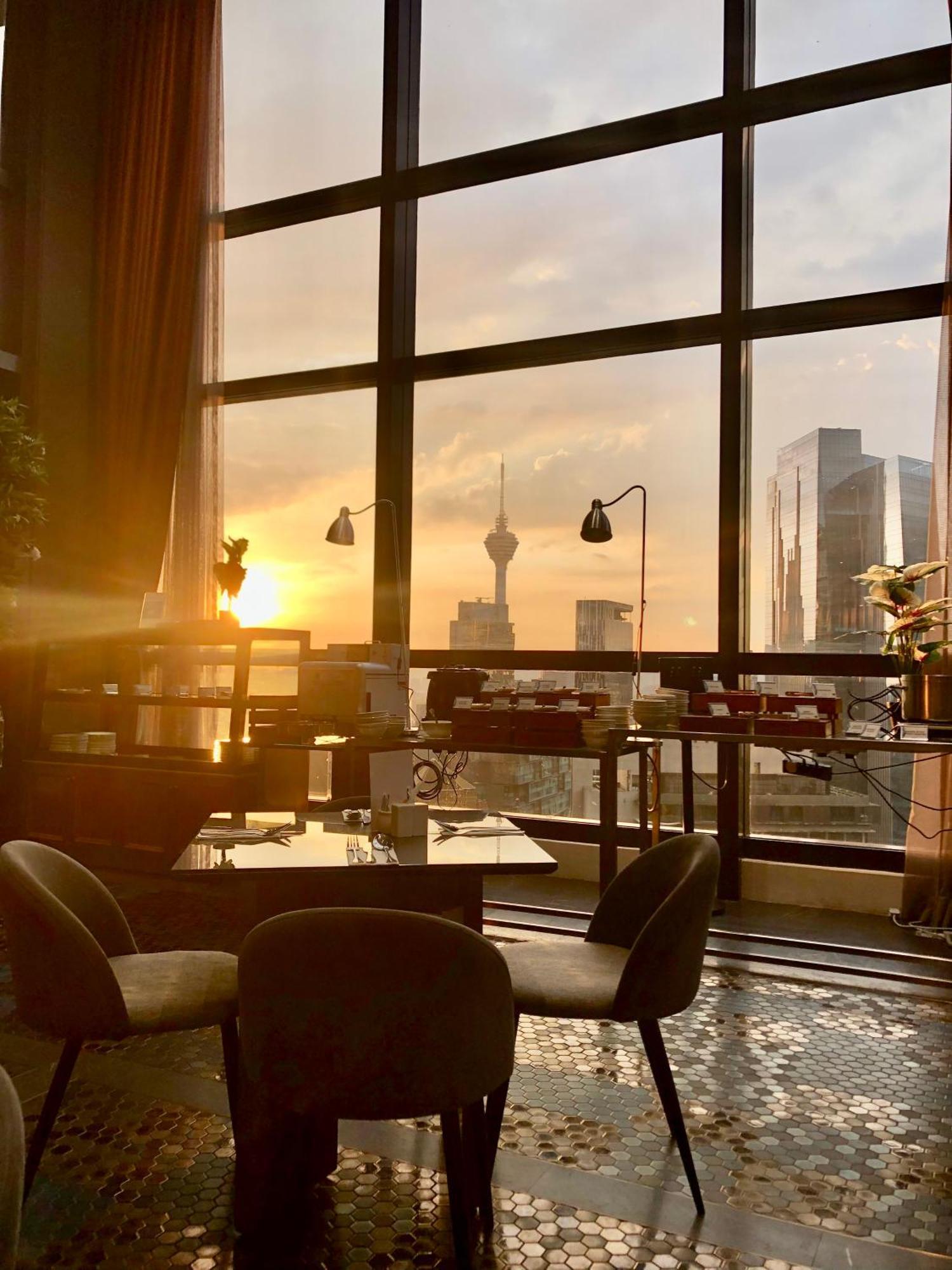 8 Kia Peng Suites Klcc By Luna 吉隆坡 外观 照片